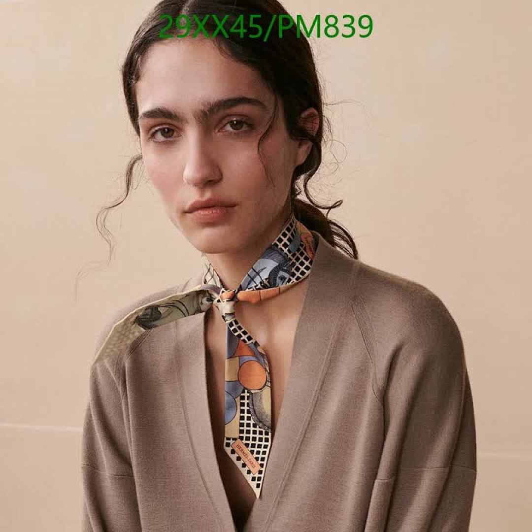 Hermes-Scarf Code: PM839 $: 29USD
