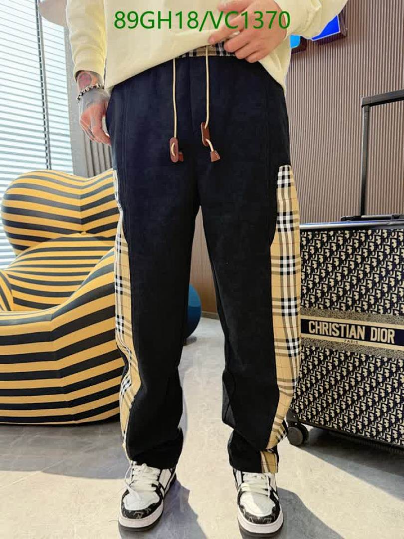 Burberry-Clothing Code: VC1370 $: 89USD