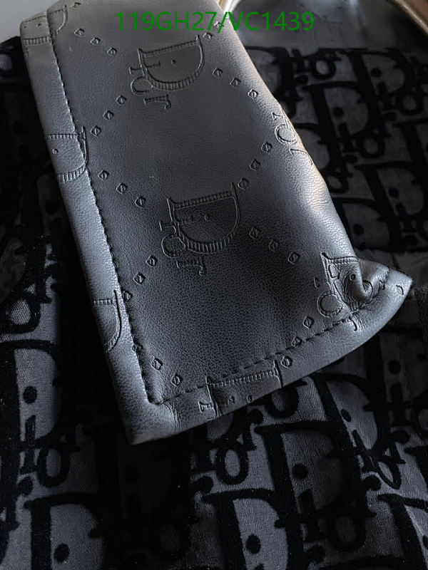 Dior-Clothing Code: VC1439 $: 119USD