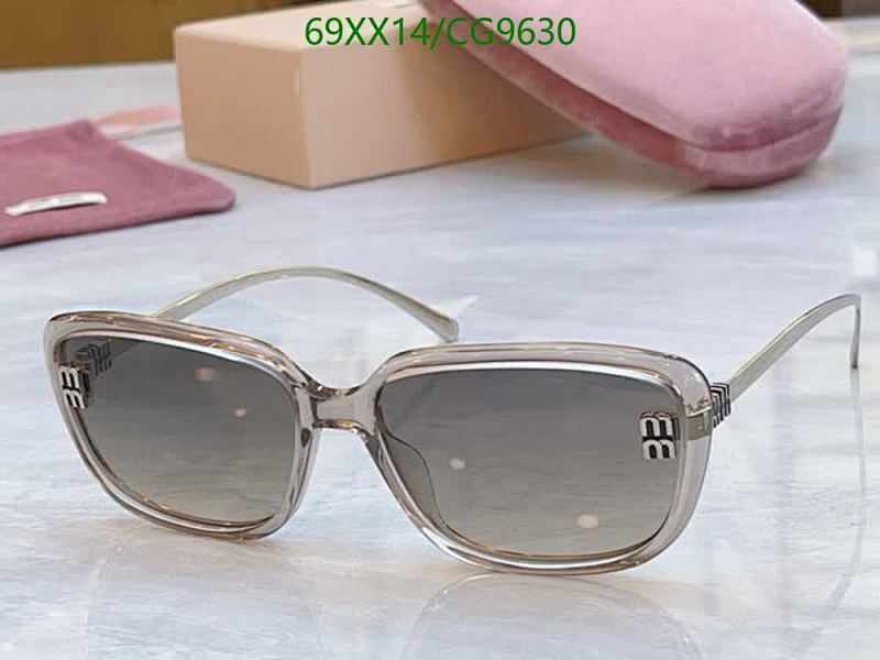Miu Miu-Glasses Code: CG9630 $: 69USD