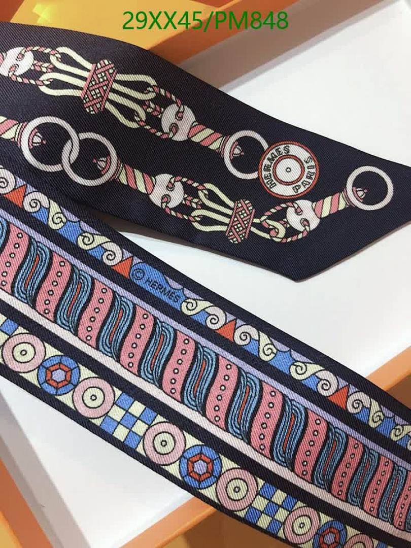 Hermes-Scarf Code: PM848 $: 29USD