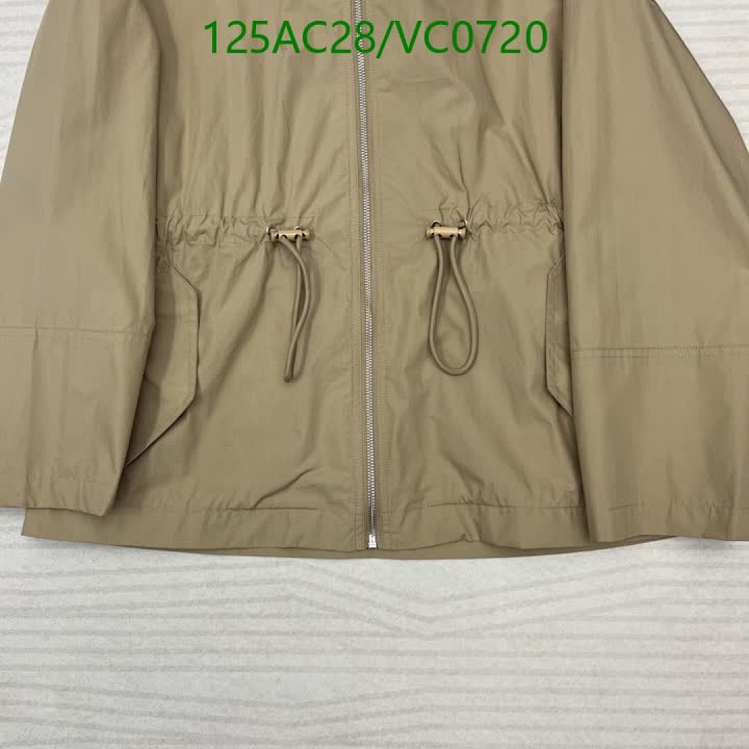 Burberry-Clothing Code: VC0720 $: 125USD