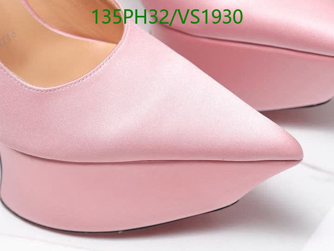 Christian Louboutin-Women Shoes Code: VS1930 $: 135USD