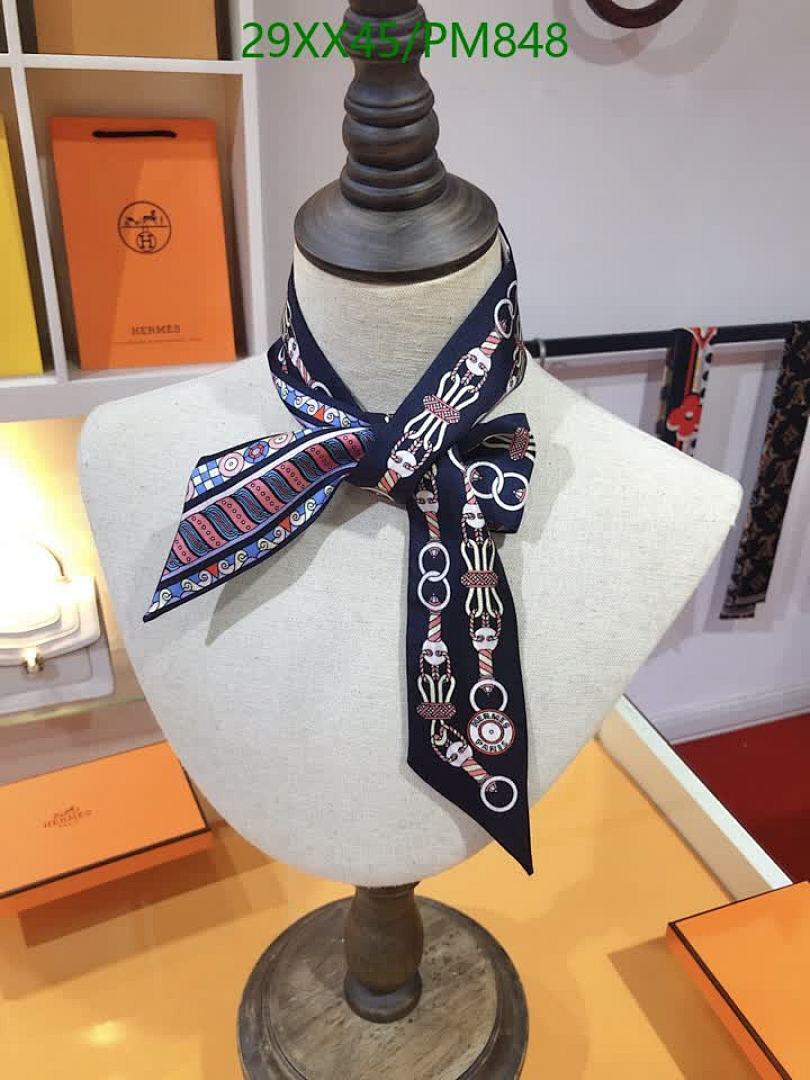 Hermes-Scarf Code: PM848 $: 29USD