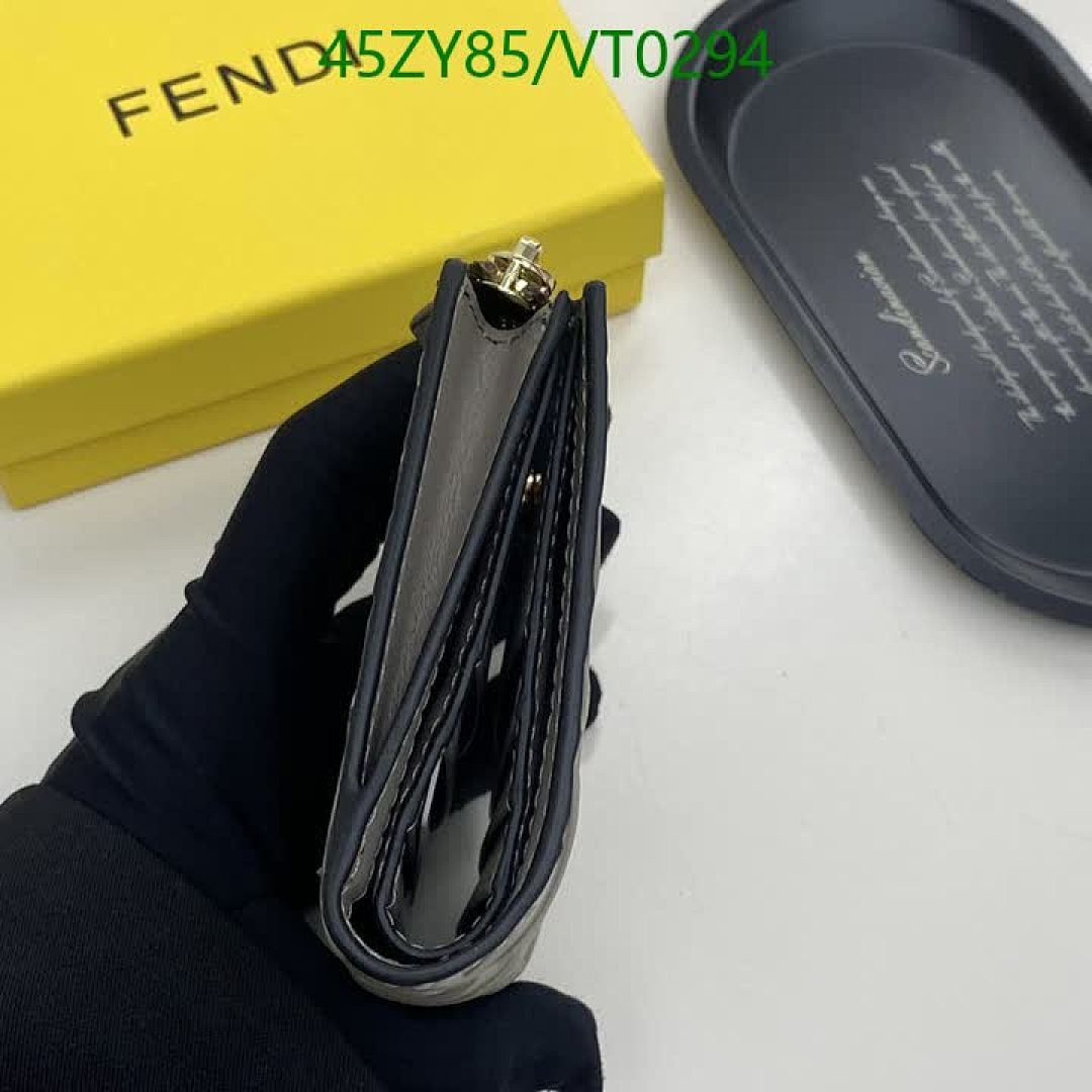 Fendi-Wallet(4A) Code: VT0294 $: 45USD