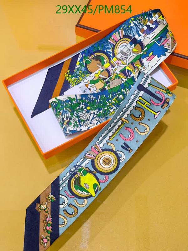 Hermes-Scarf Code: PM854 $: 29USD