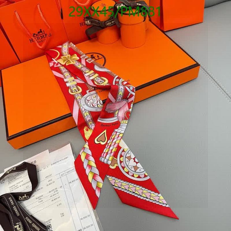 Hermes-Scarf Code: PM881 $: 29USD