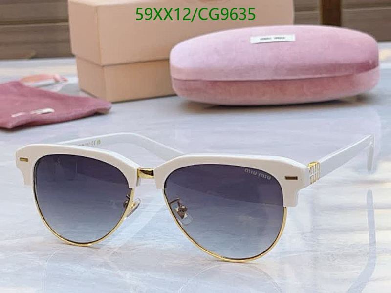 Miu Miu-Glasses Code: CG9635 $: 59USD