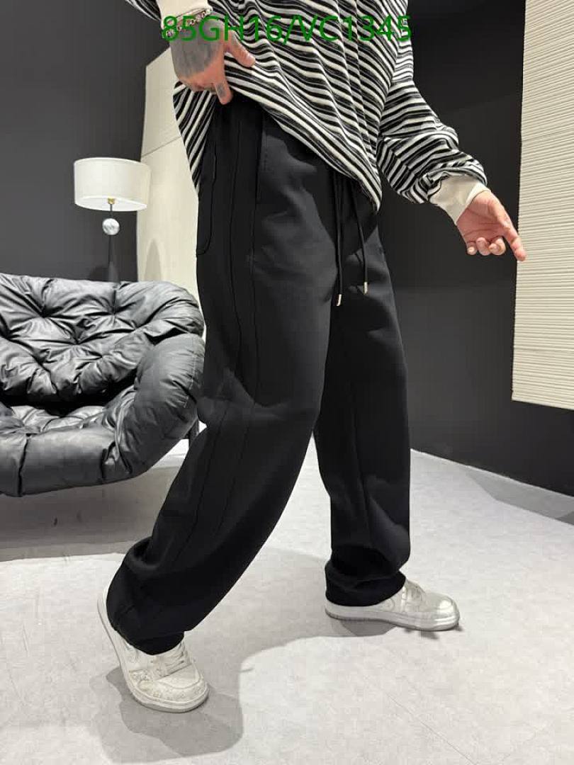 Balenciaga-Clothing Code: VC1345 $: 85USD