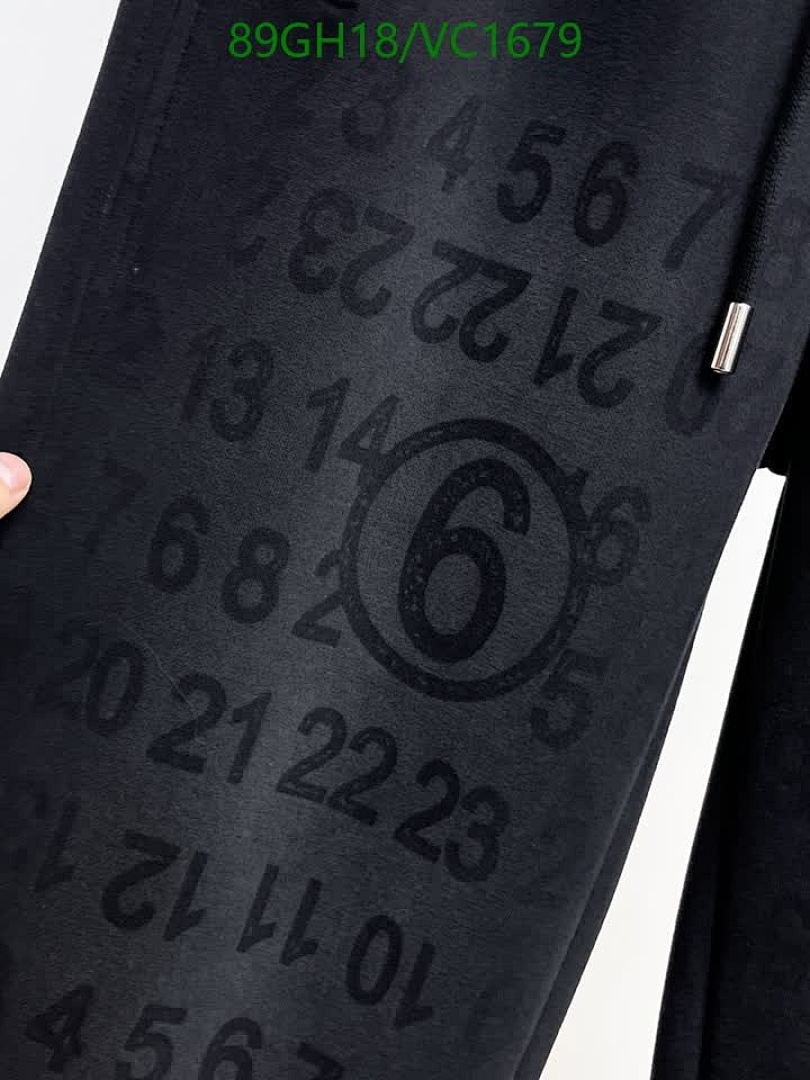 Maison Margiela-Clothing Code: VC1679 $: 89USD