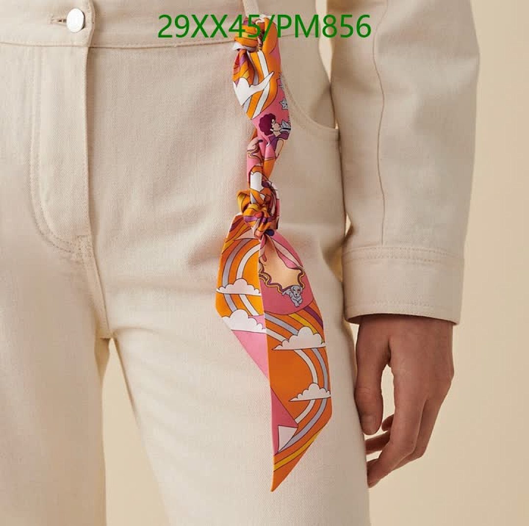 Hermes-Scarf Code: PM856 $: 29USD