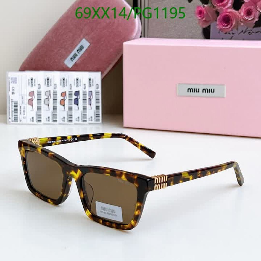 Miu Miu-Glasses Code: PG1195 $: 69USD