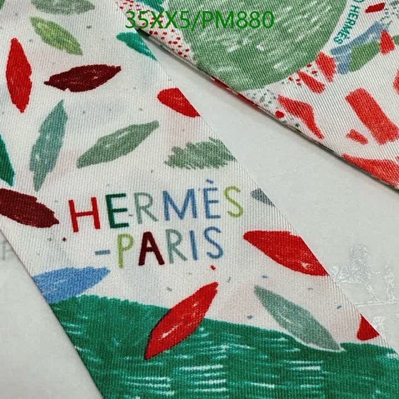 Hermes-Scarf Code: PM880 $: 35USD