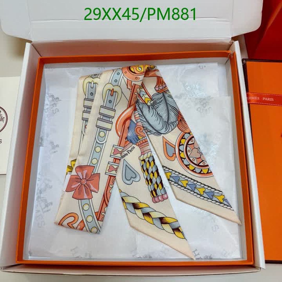 Hermes-Scarf Code: PM881 $: 29USD