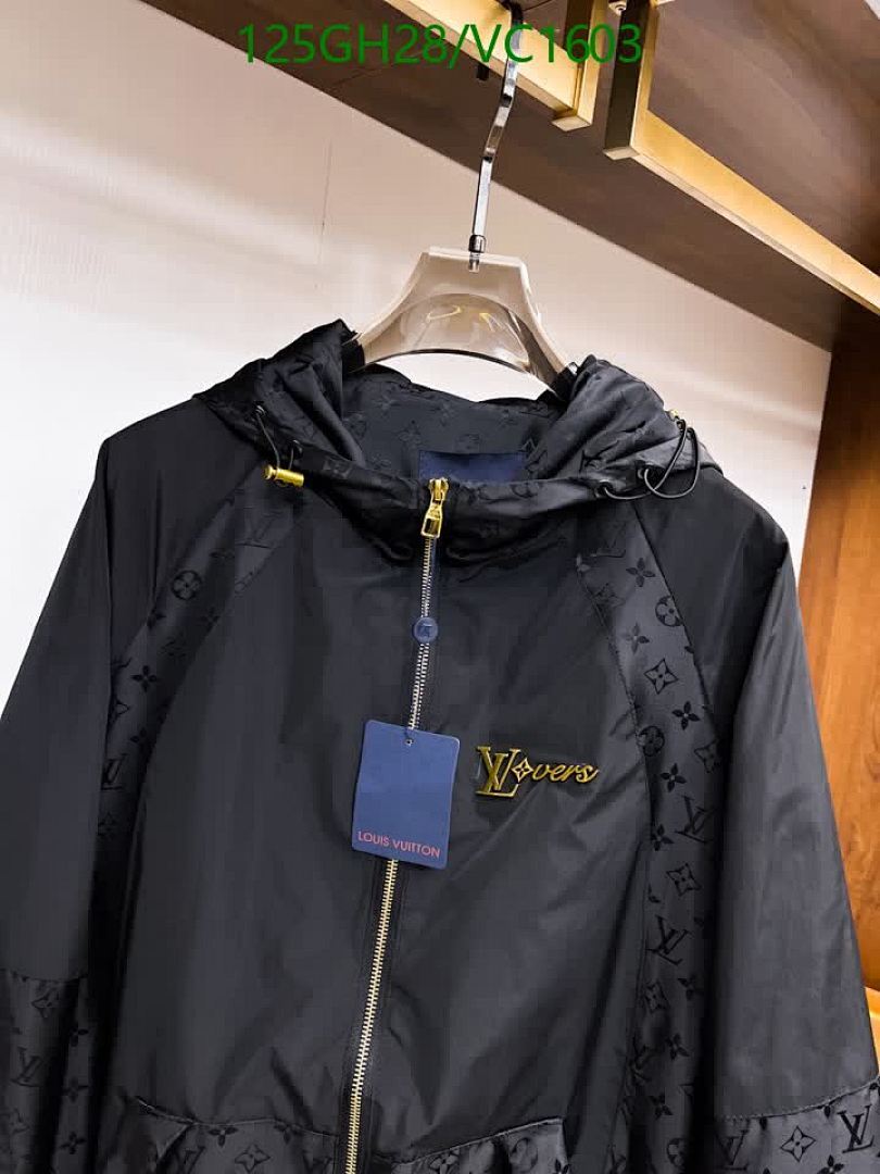 LV-Clothing Code: VC1603 $: 125USD