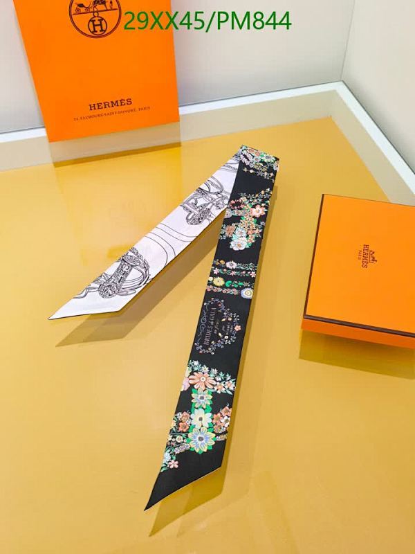 Hermes-Scarf Code: PM844 $: 29USD