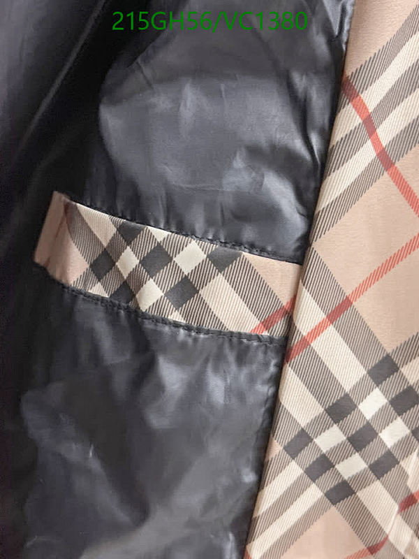 Burberry-Clothing Code: VC1380 $: 215USD