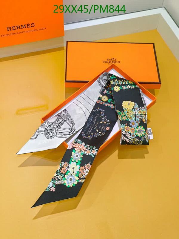 Hermes-Scarf Code: PM844 $: 29USD