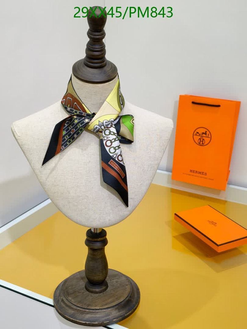 Hermes-Scarf Code: PM843 $: 29USD