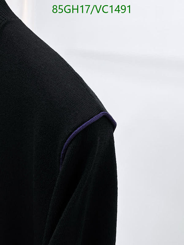 Givenchy-Clothing Code: VC1491 $: 85USD