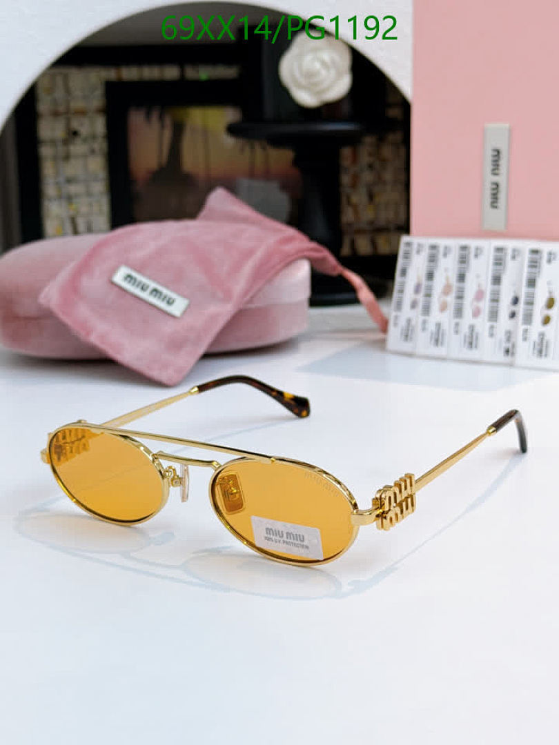 Miu Miu-Glasses Code: PG1192 $: 69USD