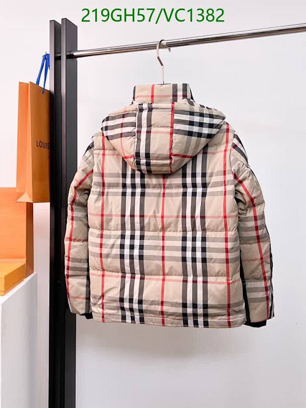 Burberry-Clothing Code: VC1382 $: 219USD