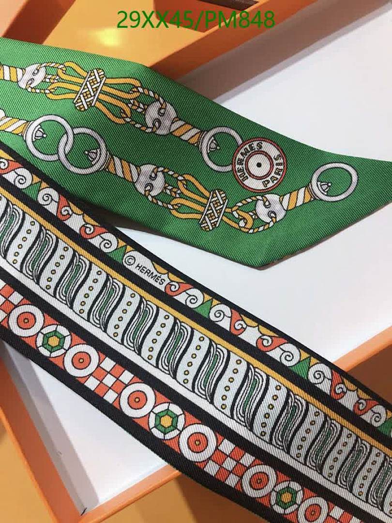 Hermes-Scarf Code: PM848 $: 29USD