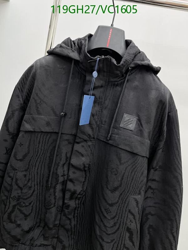 LV-Clothing Code: VC1605 $: 119USD