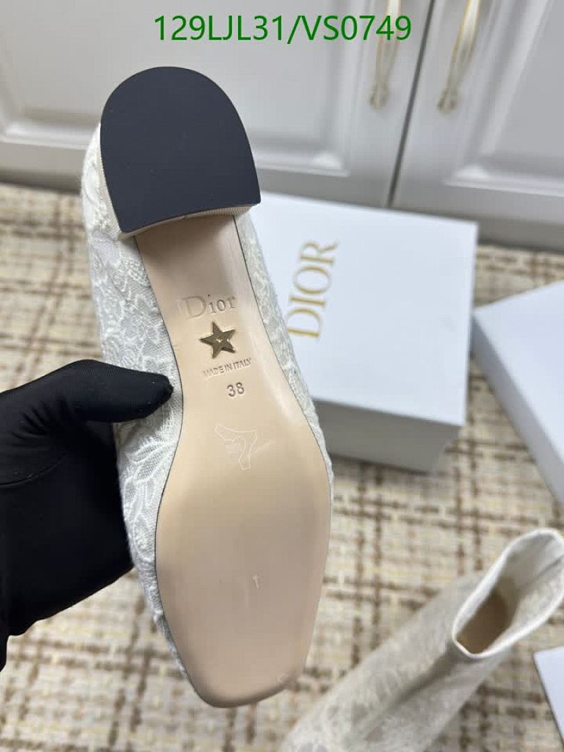 Boots-Women Shoes Code: VS0749 $: 129USD