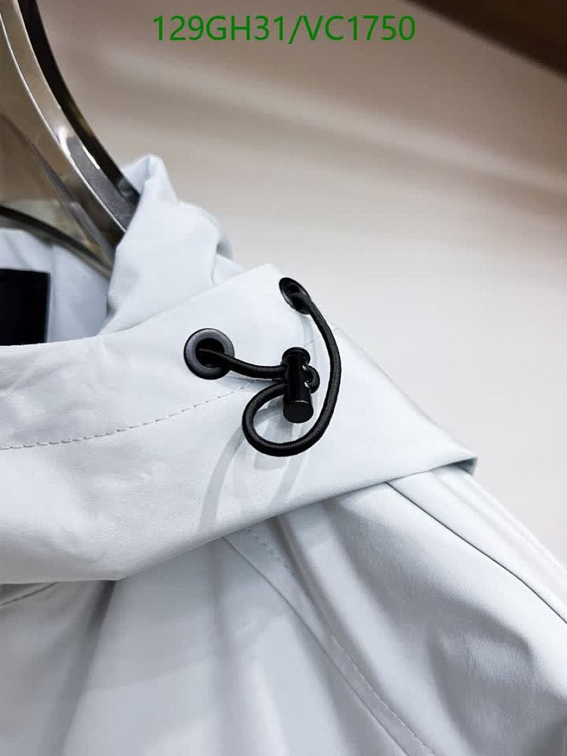 Prada-Clothing Code: VC1750 $: 129USD