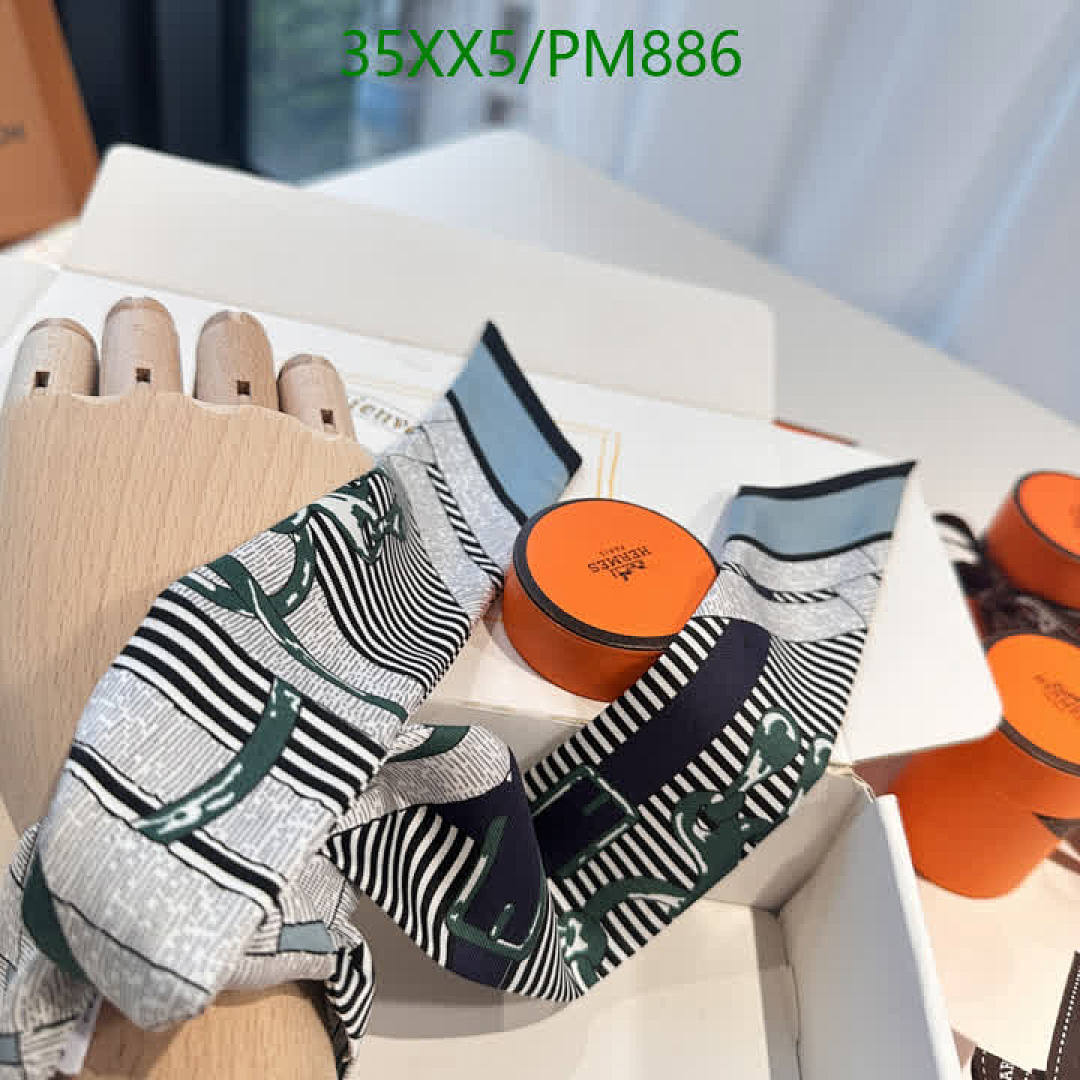 Hermes-Scarf Code: PM886 $: 35USD