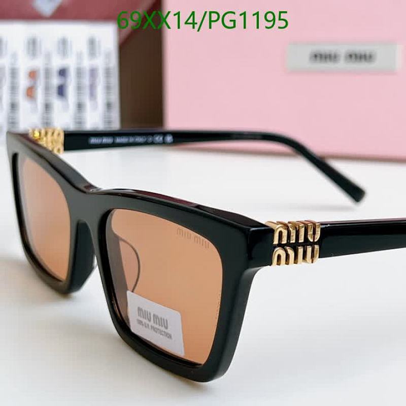 Miu Miu-Glasses Code: PG1195 $: 69USD