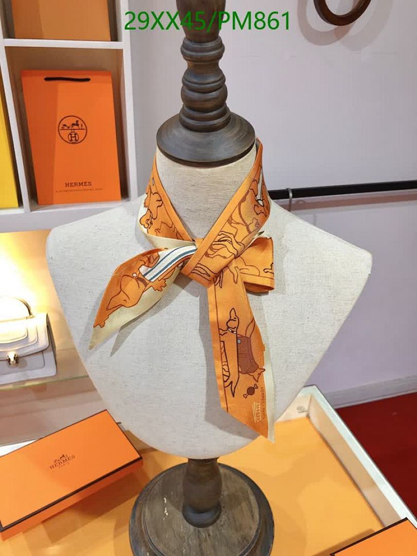 Hermes-Scarf Code: PM861 $: 29USD