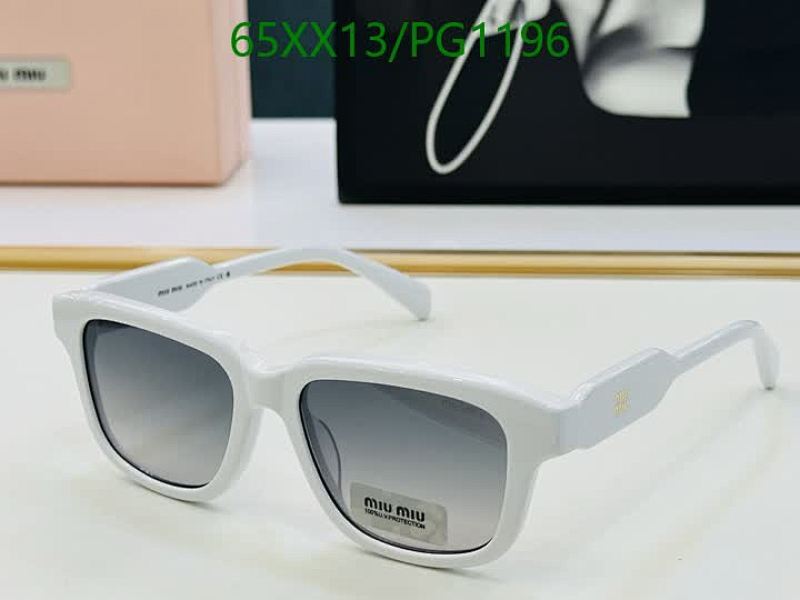 Miu Miu-Glasses Code: PG1196 $: 65USD