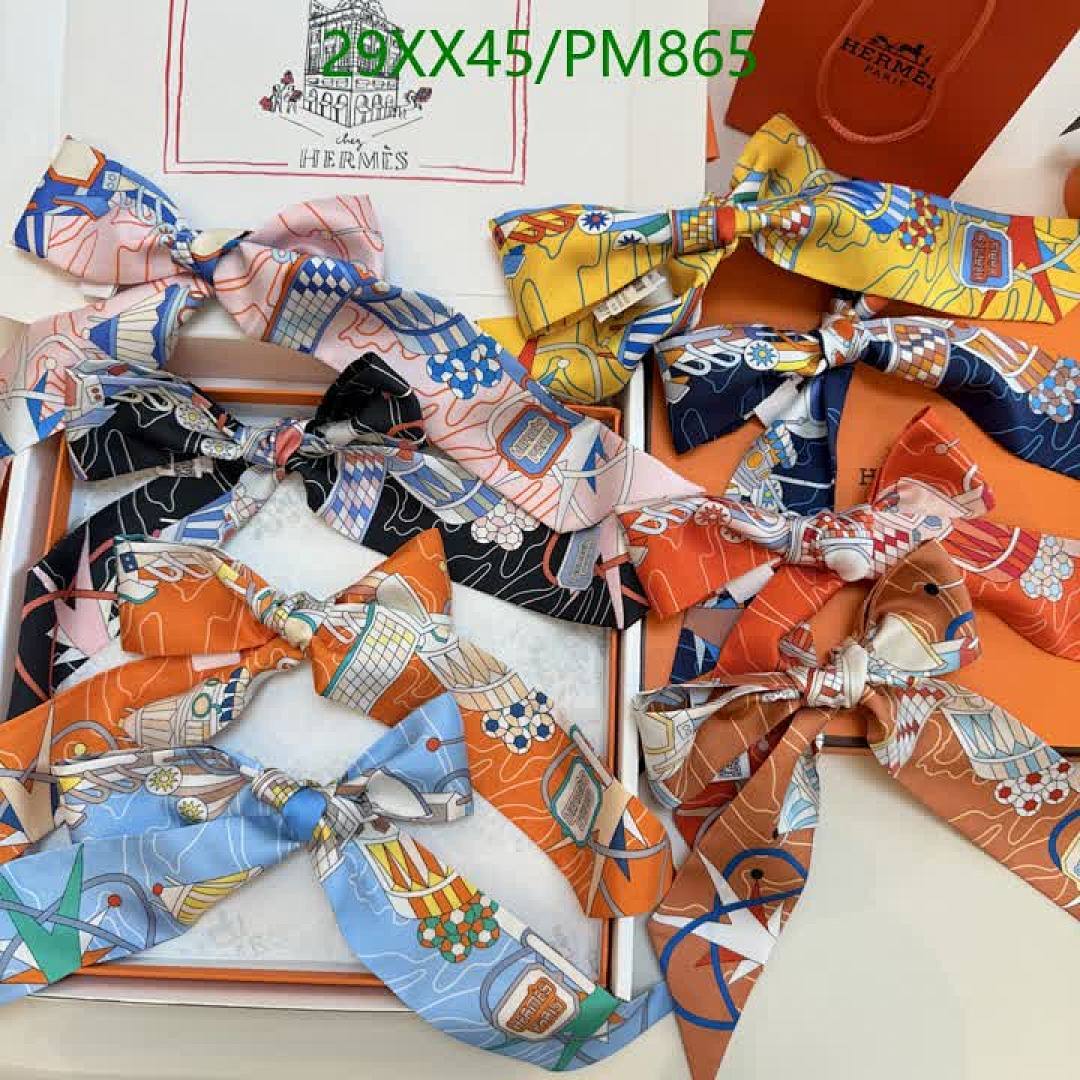Hermes-Scarf Code: PM865 $: 29USD
