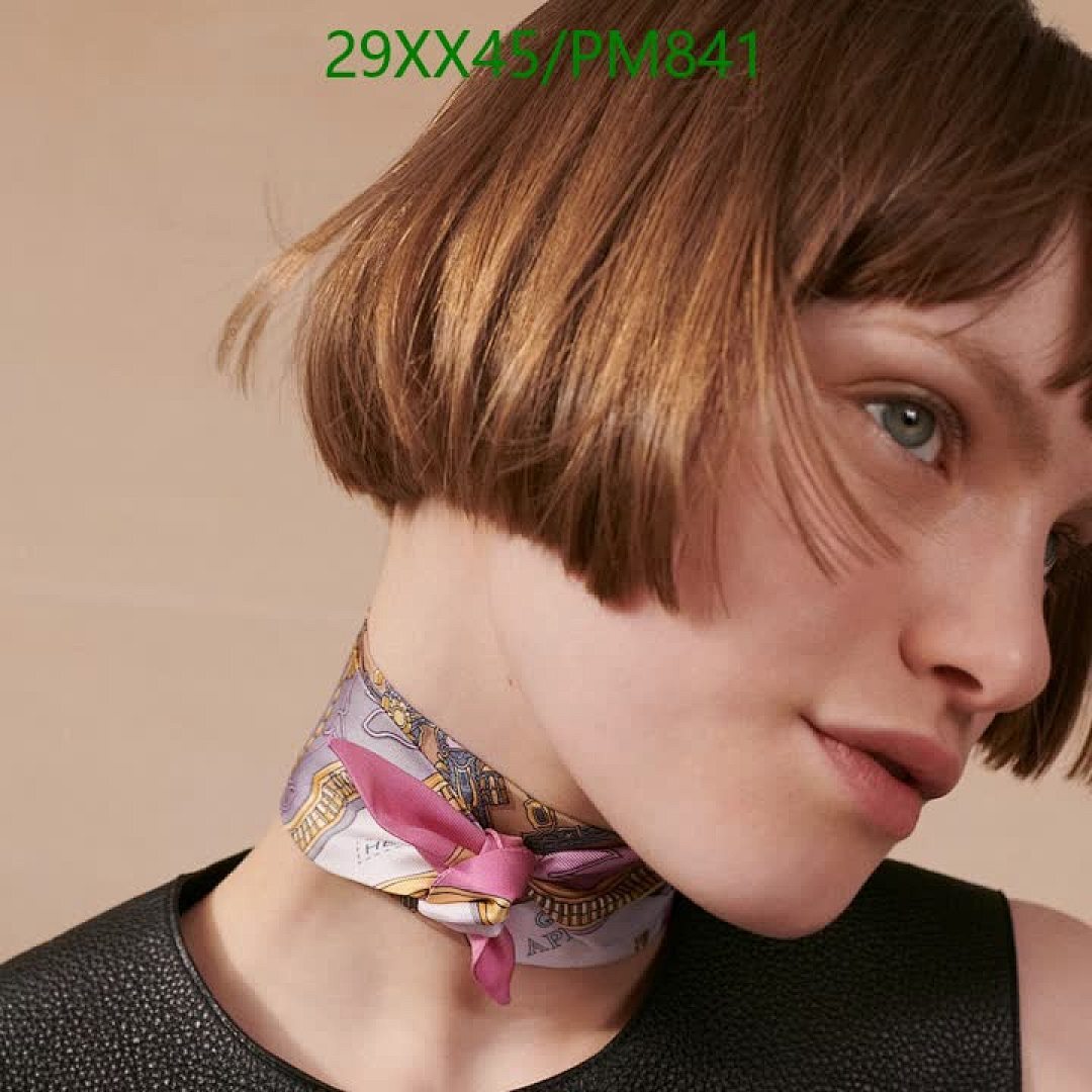 Hermes-Scarf Code: PM841 $: 29USD