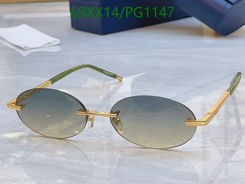Chopard-Glasses Code: PG1147 $: 69USD