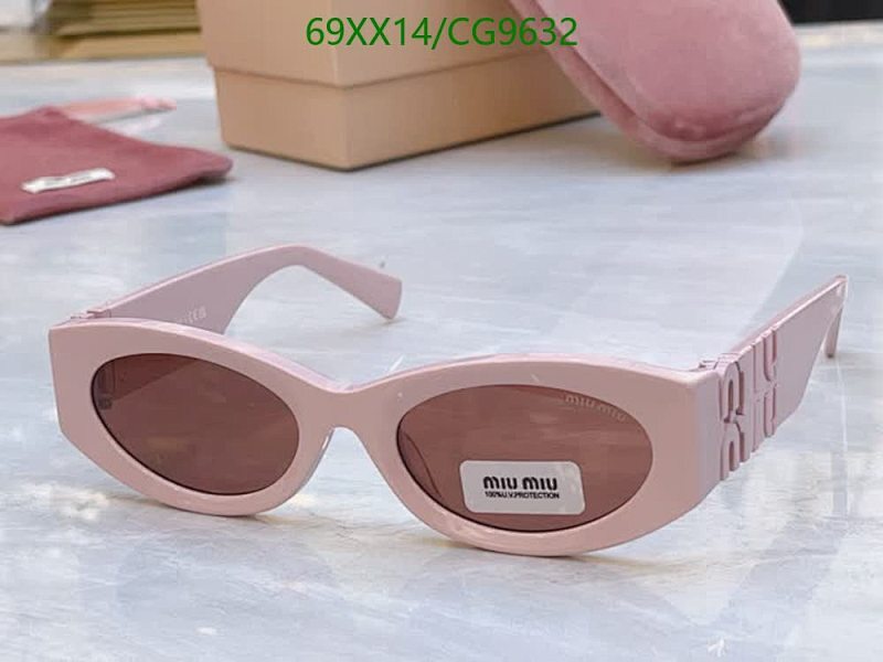 Miu Miu-Glasses Code: CG9632 $: 69USD
