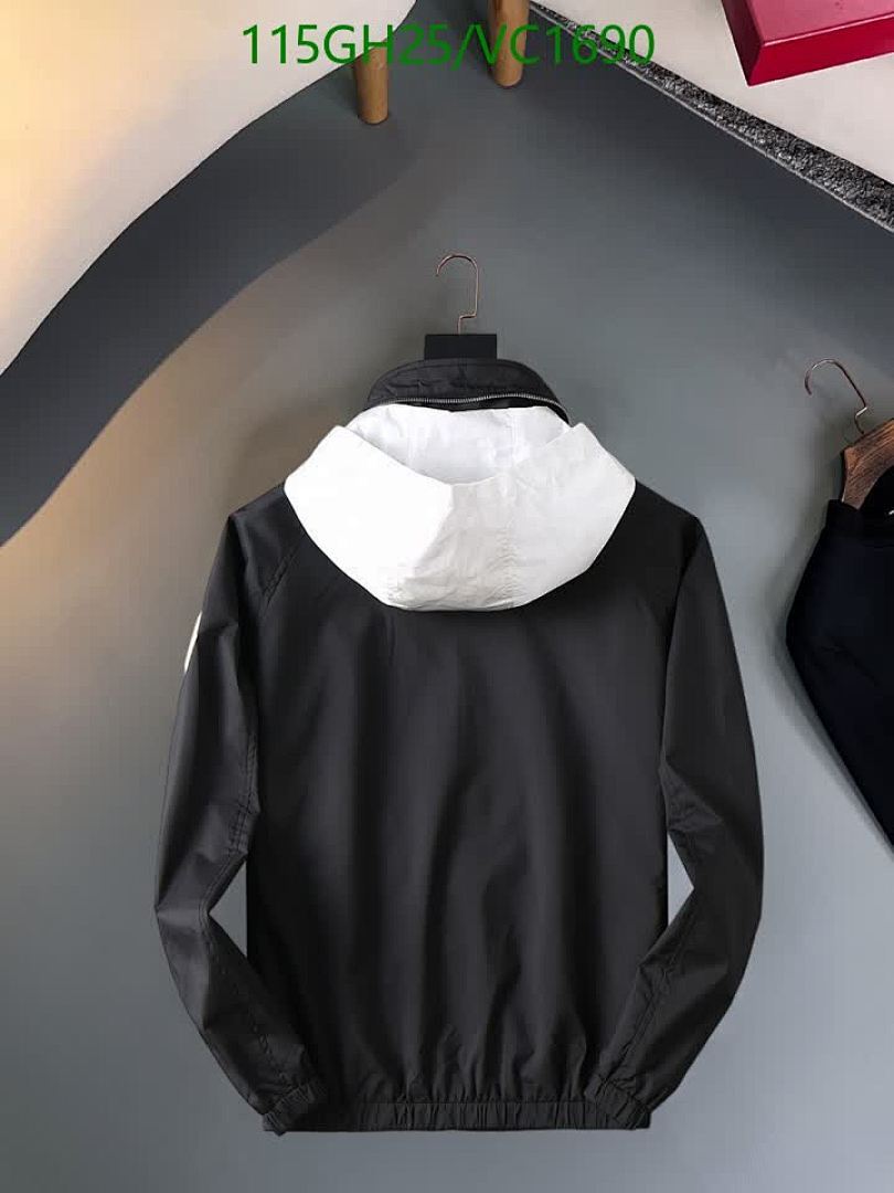 Moncler-Clothing Code: VC1690 $: 115USD