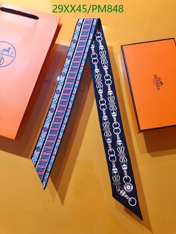 Hermes-Scarf Code: PM848 $: 29USD