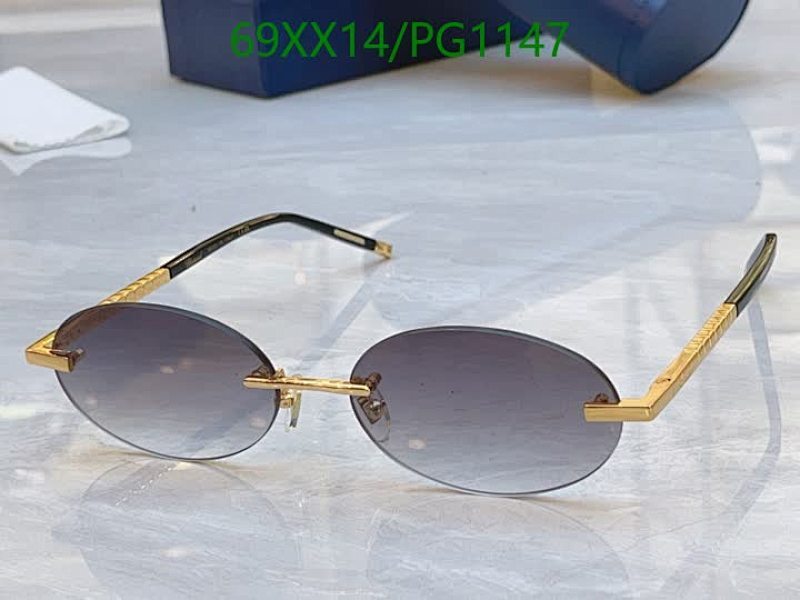 Chopard-Glasses Code: PG1147 $: 69USD