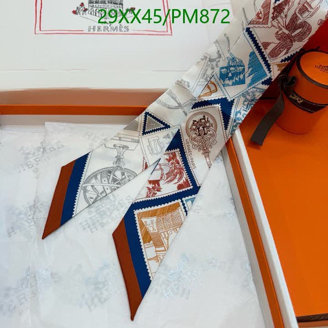 Hermes-Scarf Code: PM872 $: 29USD