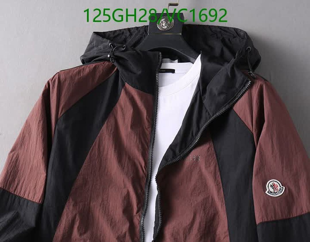 Moncler-Clothing Code: VC1692 $: 125USD