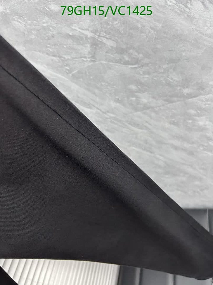 D&G-Clothing Code: VC1425 $: 79USD