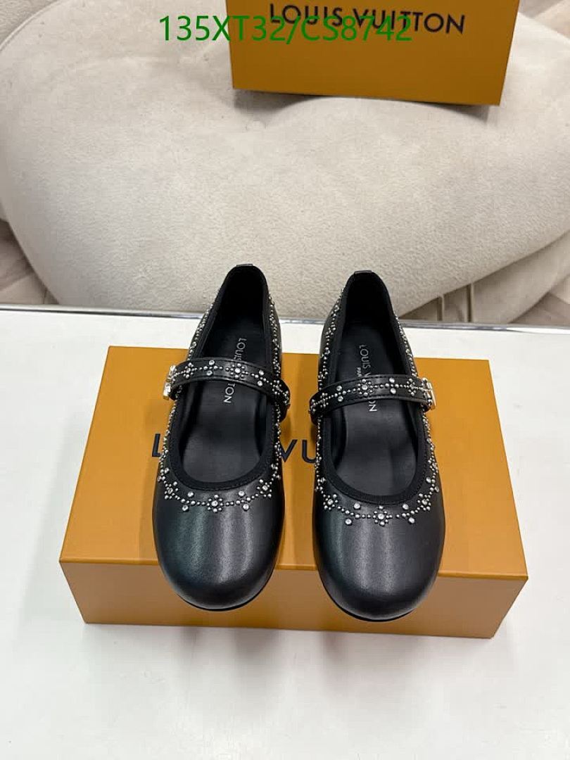 LV-Women Shoes Code: CS8742 $: 135USD