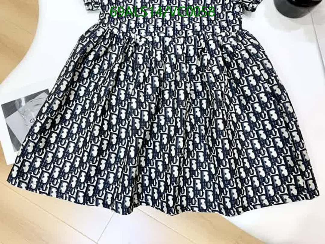 Dior-Kids clothing Code: VC0058 $: 69USD-Yupoo.ru - Copybrand.Team photo album Dior-Kids clothing Code: VC0058 $: 69USD