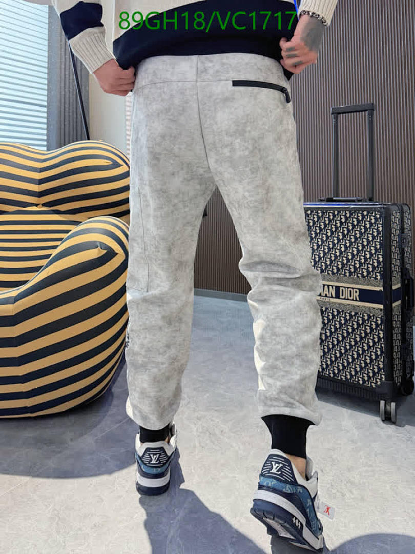 Moncler-Clothing Code: VC1717 $: 89USD