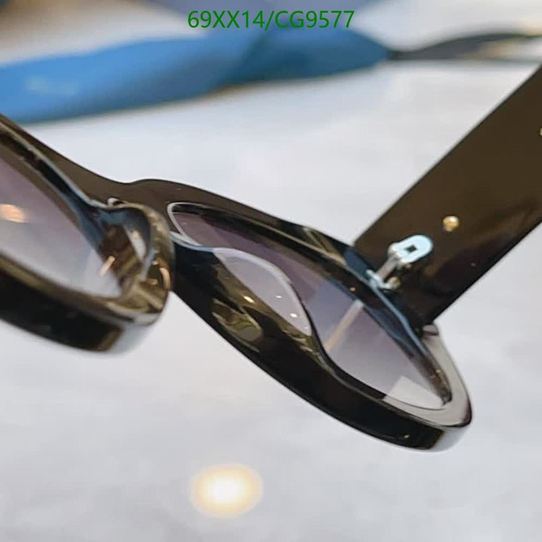 Gucci-Glasses Code: CG9577 $: 69USD