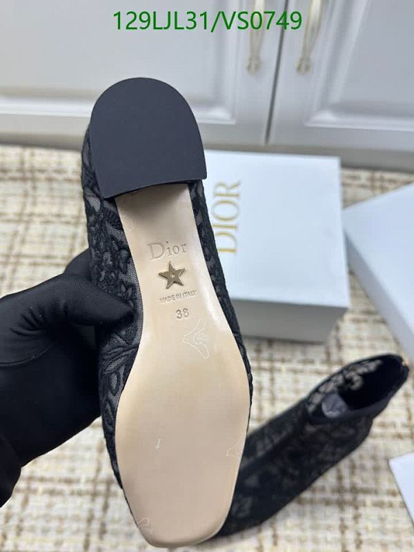 Boots-Women Shoes Code: VS0749 $: 129USD