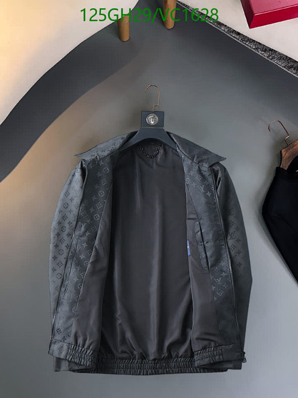 LV-Clothing Code: VC1628 $: 125USD